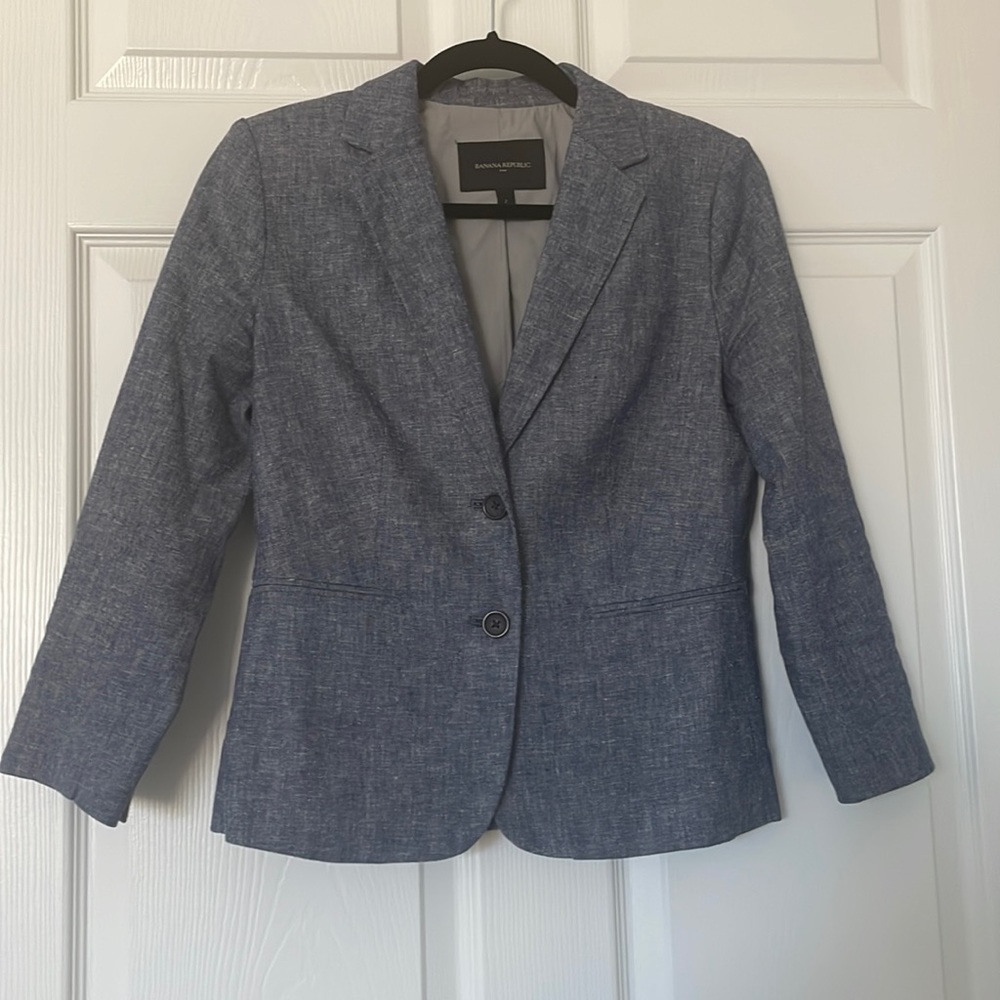 Banana Republic Factory Blazer, size 2